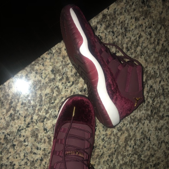 Worn ONE TIME AIR JORDAN HEIRESS 11’S #jordans - Picture 8 of 8